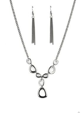paparazzi Silver Open Loop Necklace with Tassel Drop Earrings